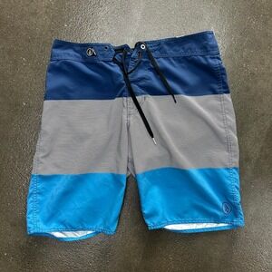 Vintage Y2K Volcom Size 32 XL Swim Trunks